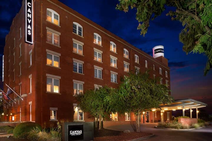 Hotel 59 of 61