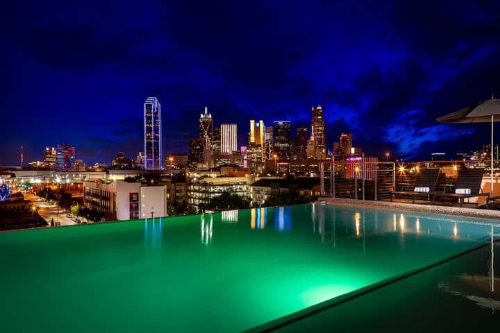 Pool 31 of 61