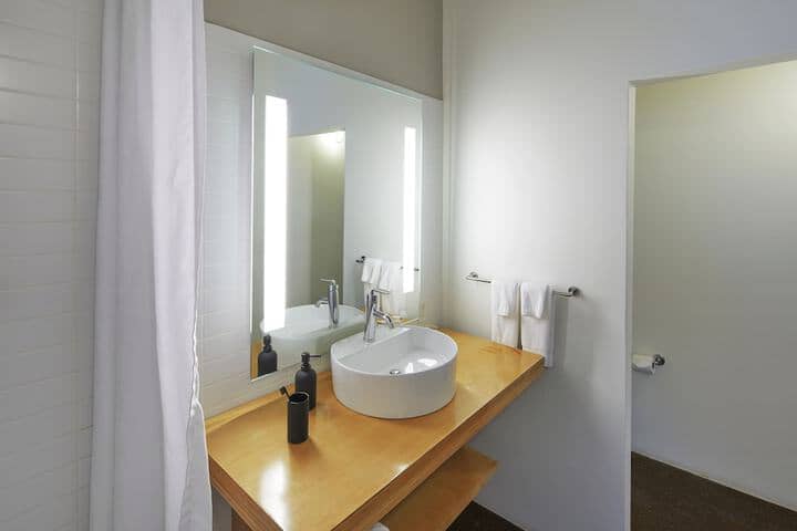 Room 29 of 61